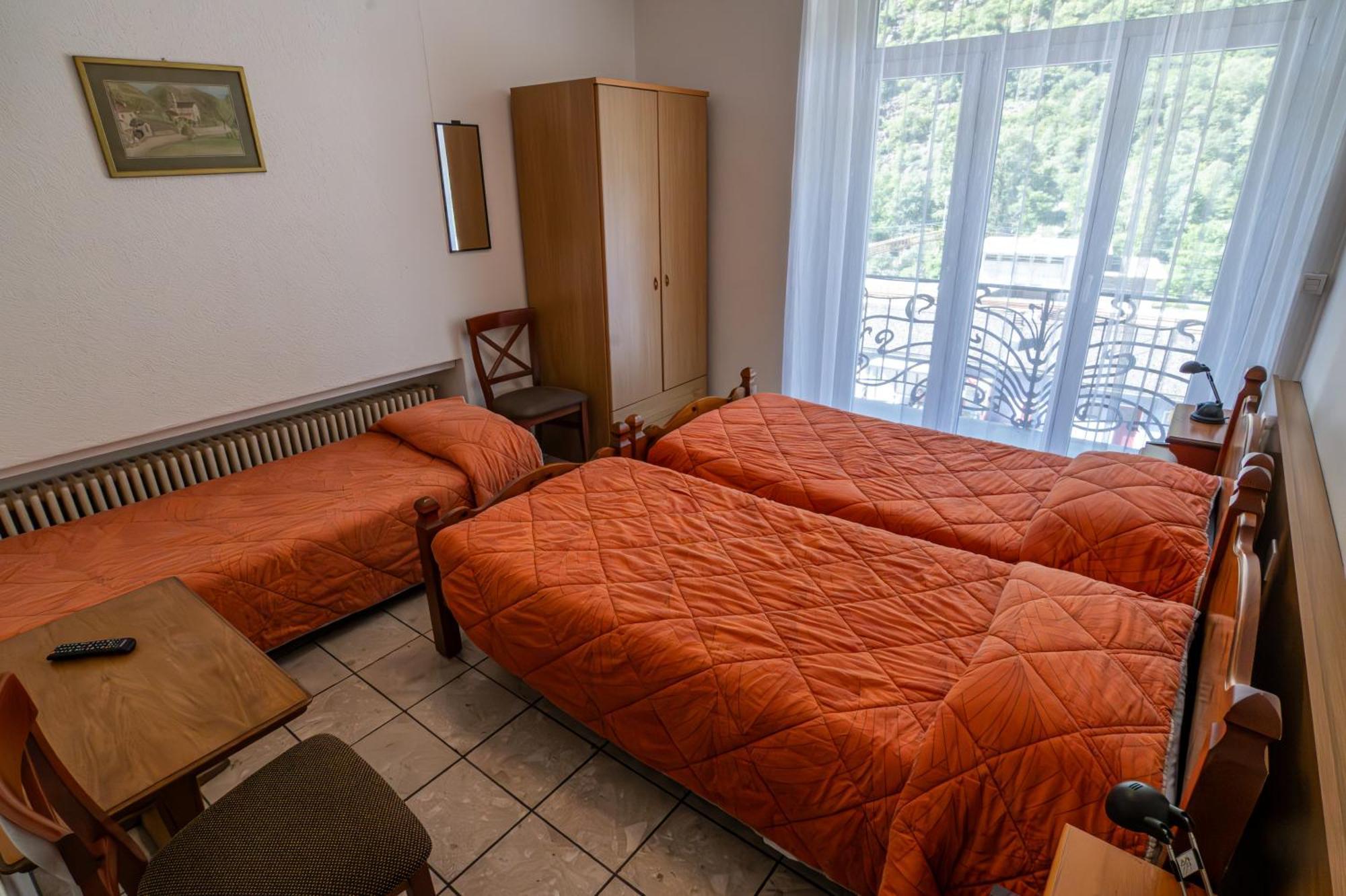 Albergo Stazione Bodio ภายนอก รูปภาพ