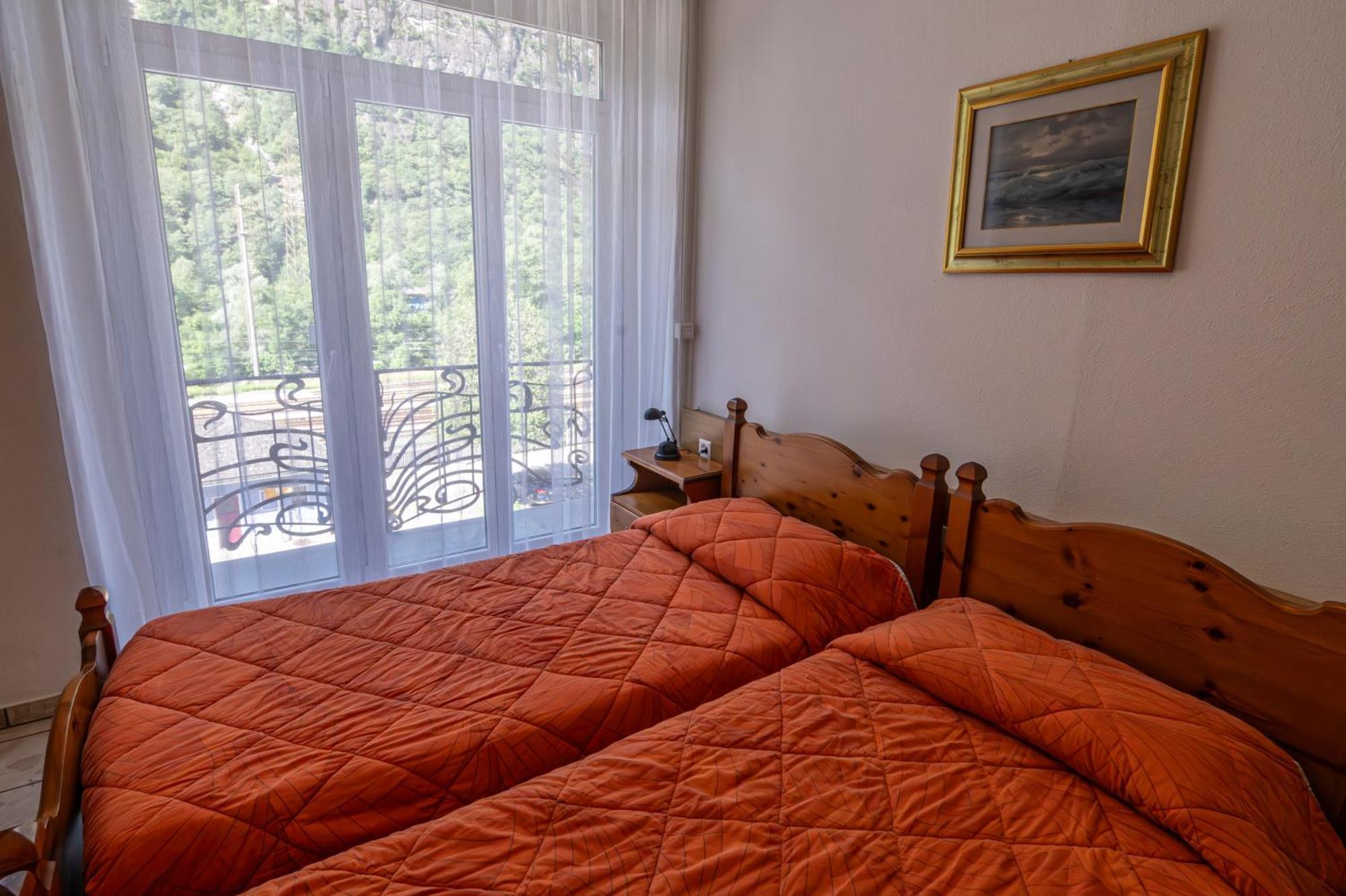 Albergo Stazione Bodio ภายนอก รูปภาพ