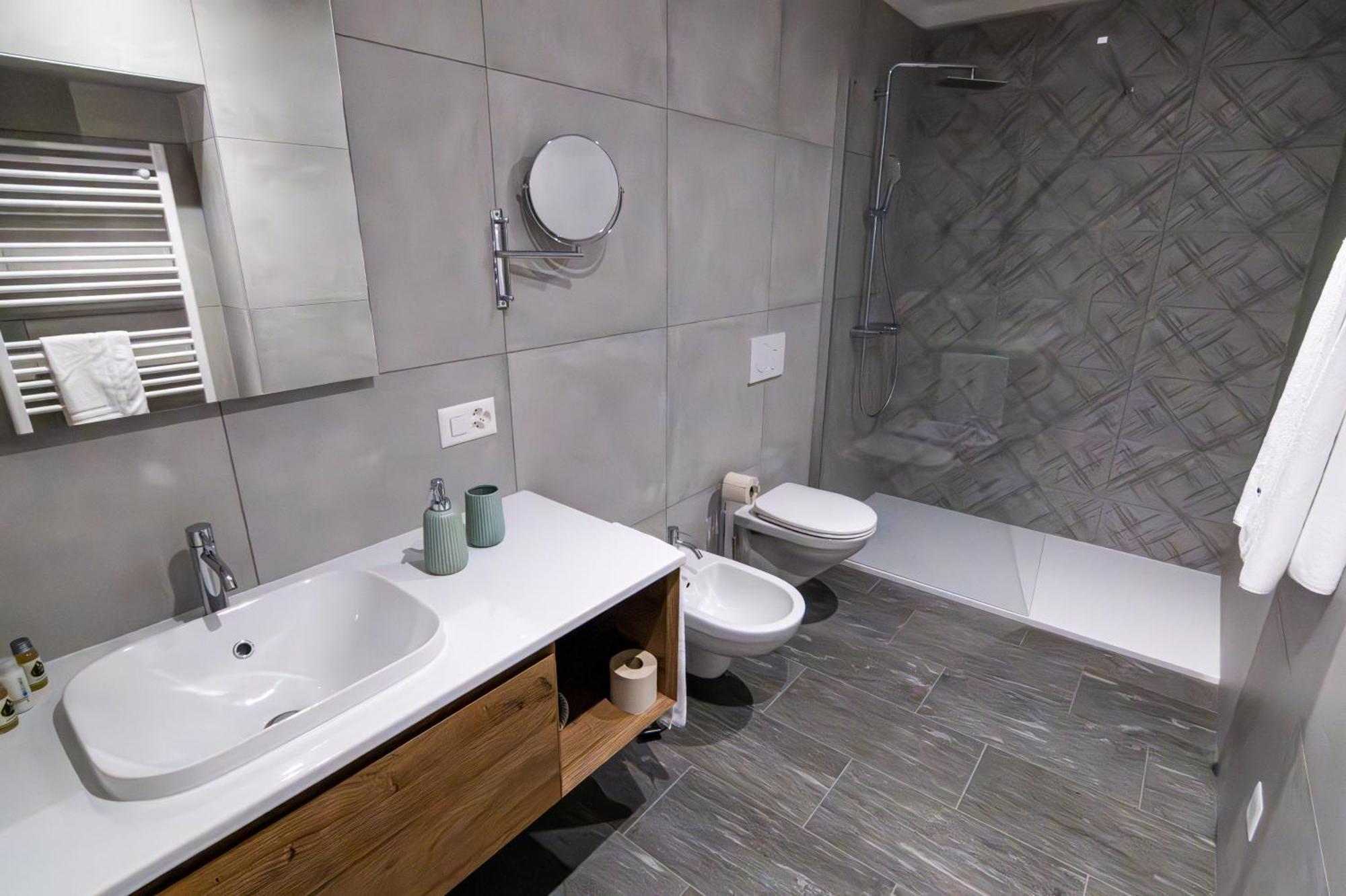 Albergo Stazione Bodio ภายนอก รูปภาพ